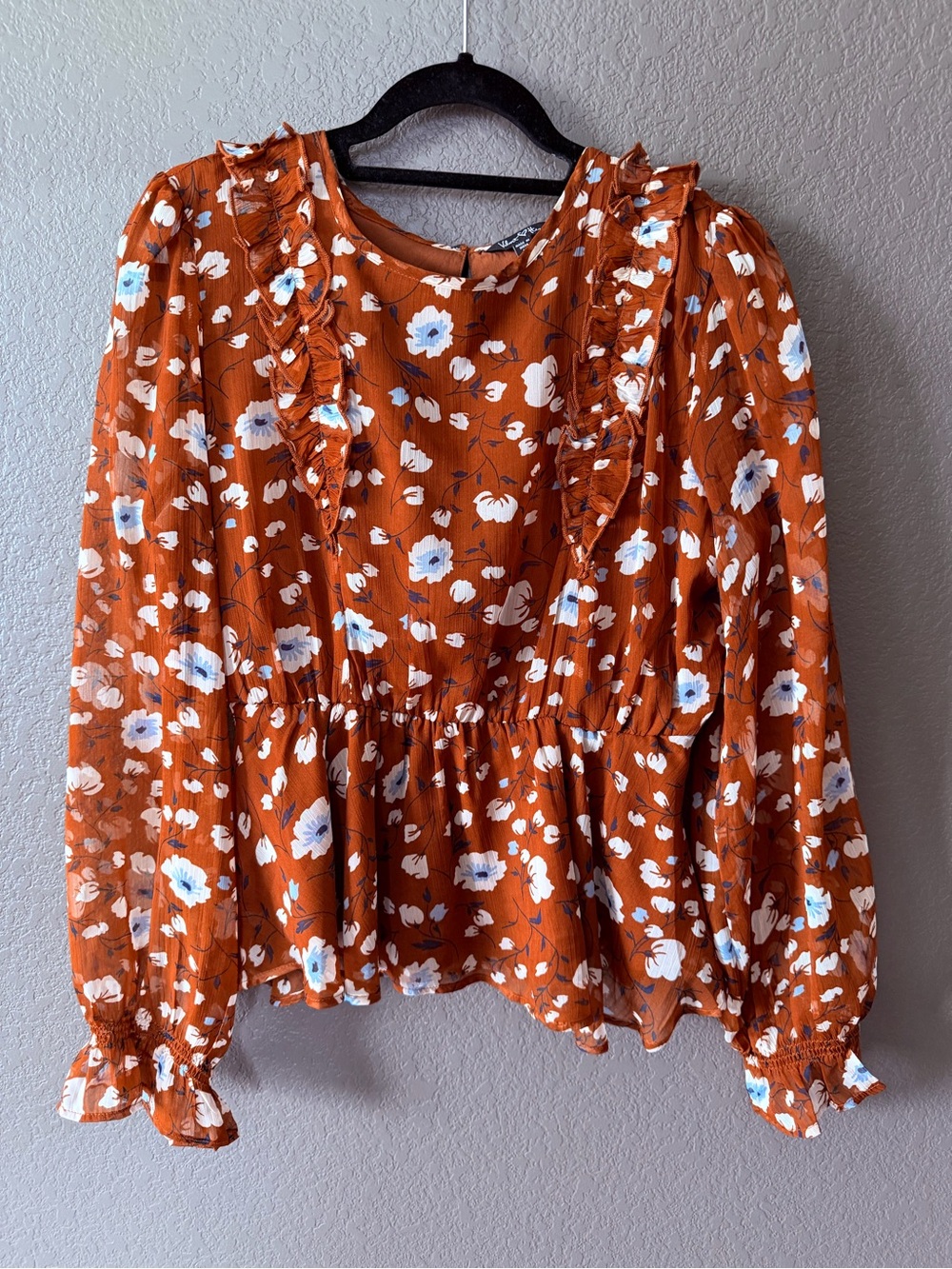 Velvet Heart Rust Floral Ruffle Blouse with Blue & White Accents